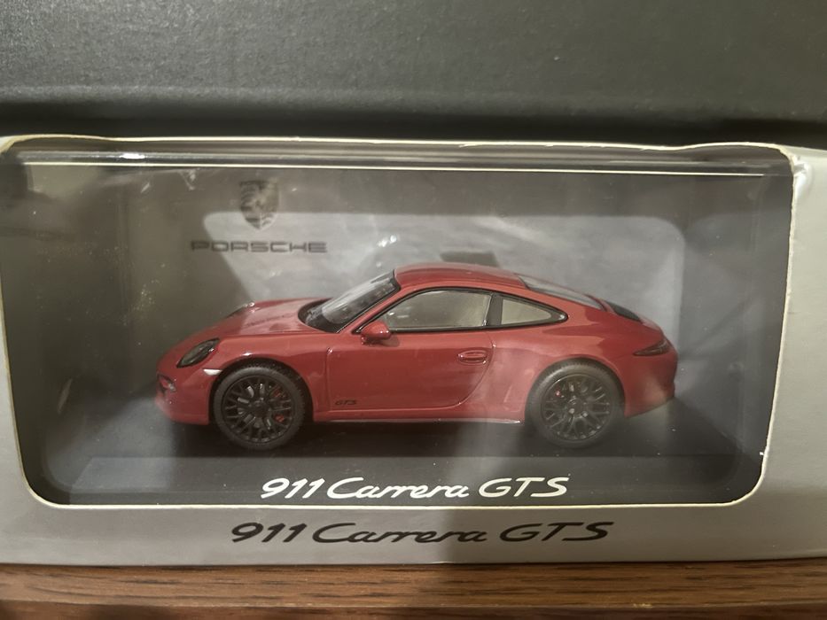 Продам модели 1:43