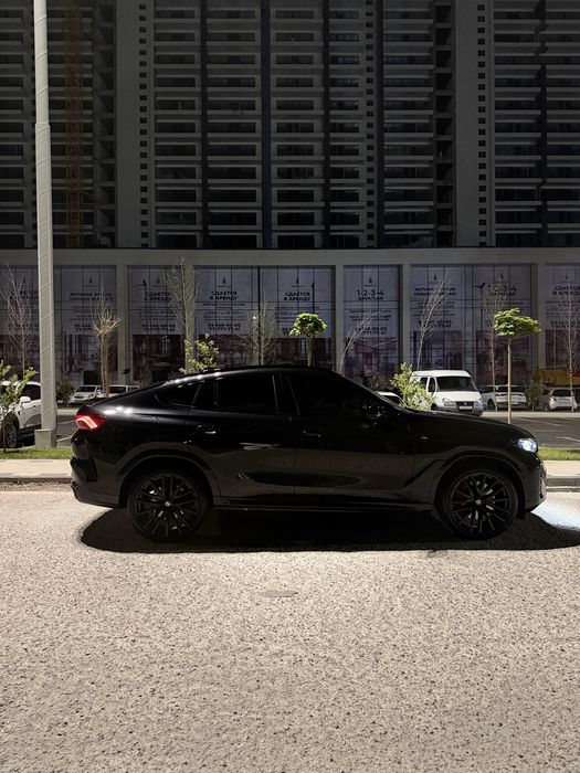 BMW X6 40i  Xdrive