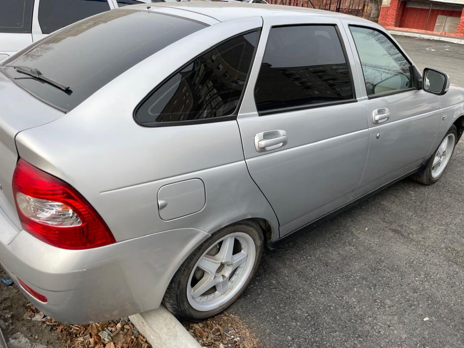 Приора 2012 года, состояние идеальное, без вложении, пишите, звоните.!