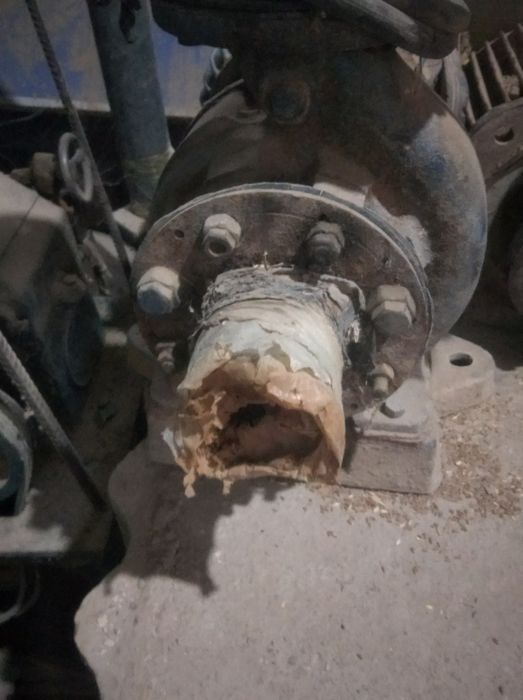 Nasos 11KW 100lik shlankaga suv chiqaradi