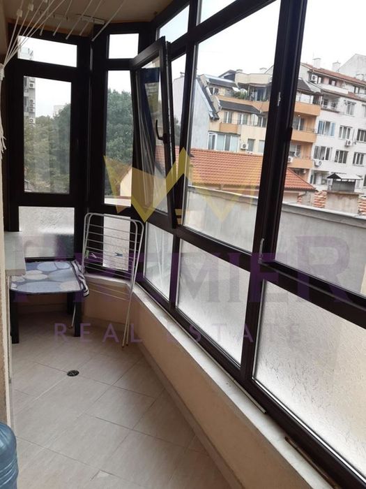 Дава се под наем Двустаен апартамент в Варна, Зимно кино Тракия - 50 кв.м за 430 € - Снимка #8