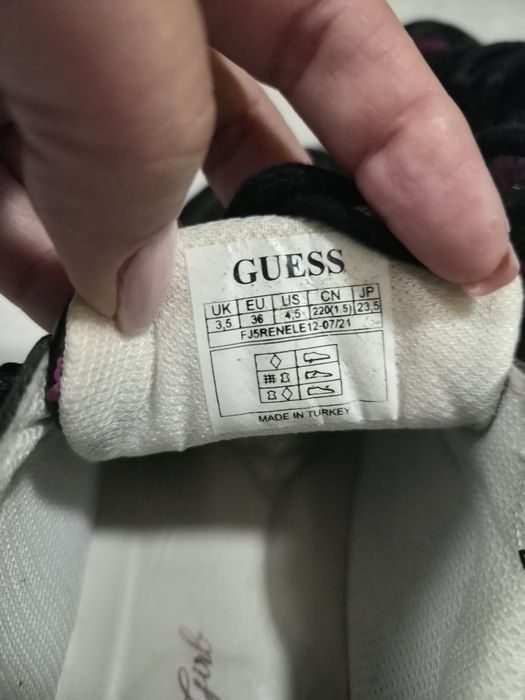 Маратонки Guess Renata
