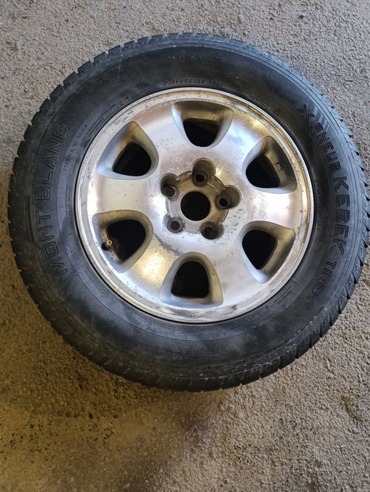 Автошина на Toyota RAV 4