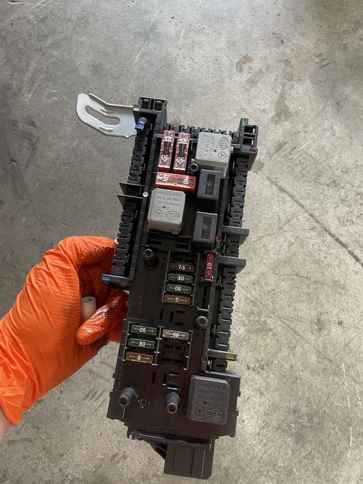 Panou sigurante SAM w204 w212 c e class Mercedes A212 900 02 06 71 04