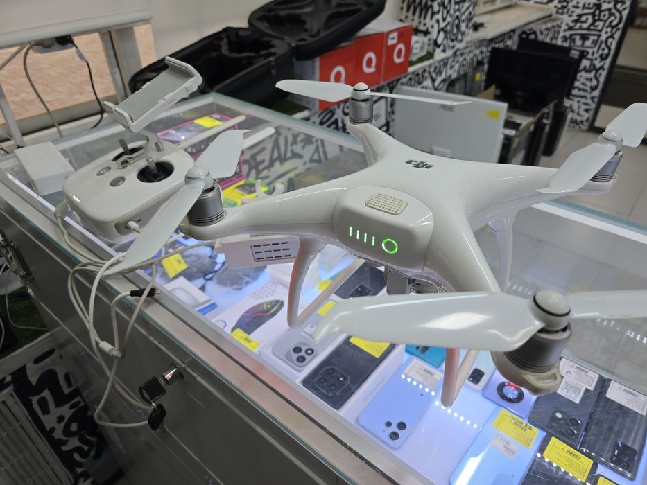Дрон Dji Phantom 4 4к магазин Реал