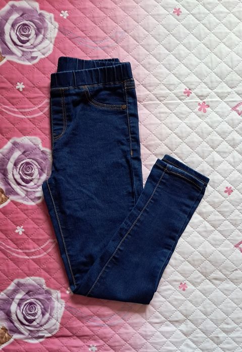 Пакет одежды для девочки 7-9 лет