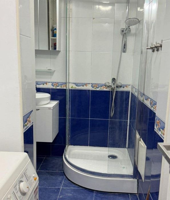 Тристаен апартамент, под наем, Окръжна болница