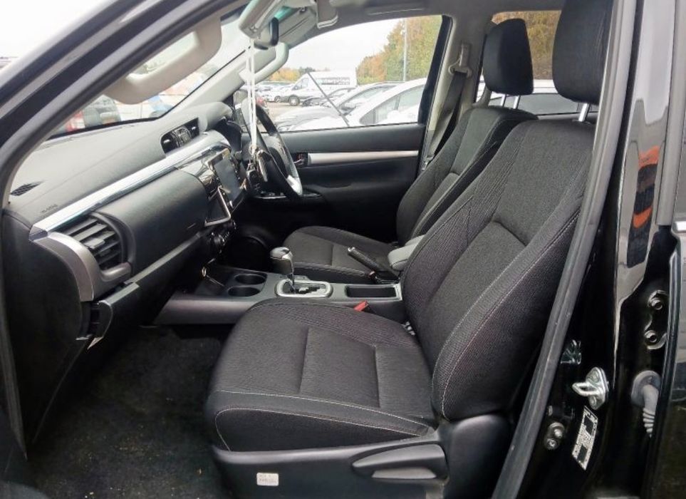 Dezmembrez Toyota Hilux 2.8 1GD-FTV Automat 2020-2024