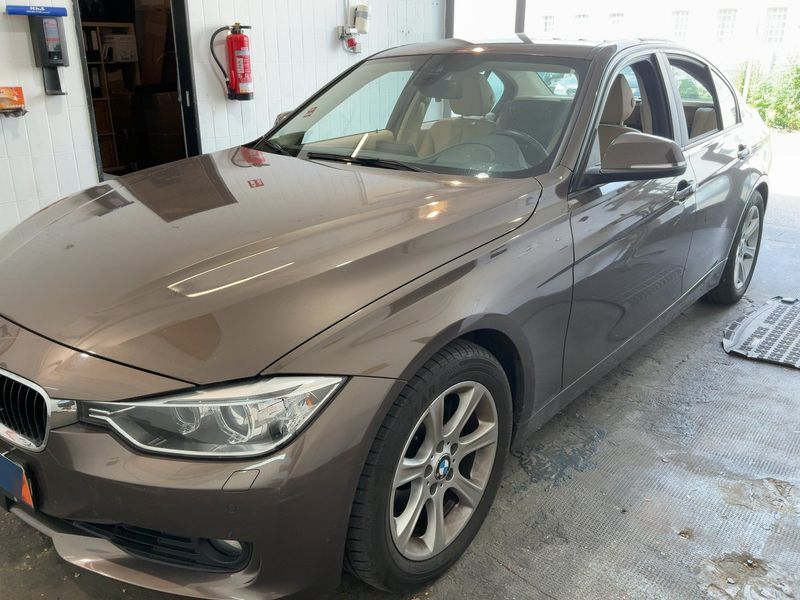 BMW 3er 330d 2014