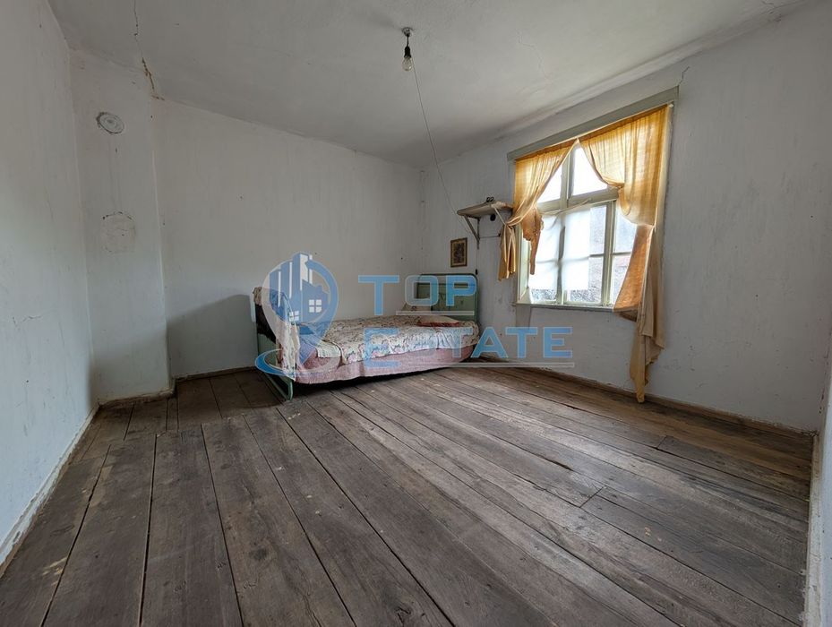 Продава се Къща в Плачковци - 110 кв.м за 232 €/кв.м - Снимка #4