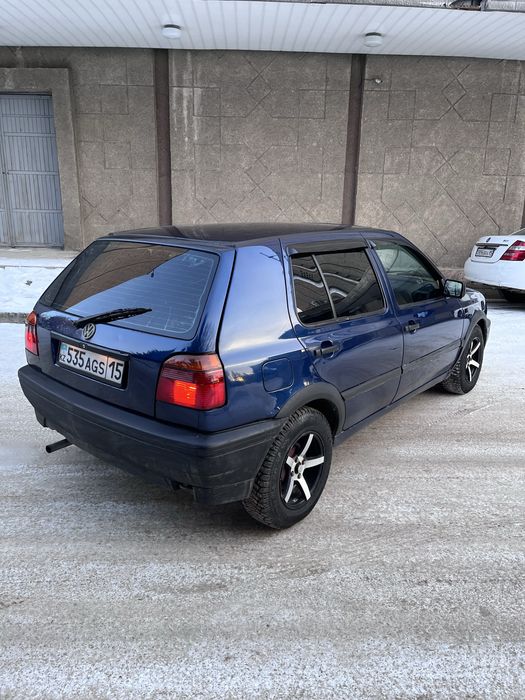 Продам гольф 3 1.8 моно