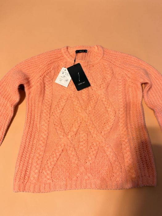 Pulover Zara nou cu eticheta de 50€ marime S stoc 2 bucati