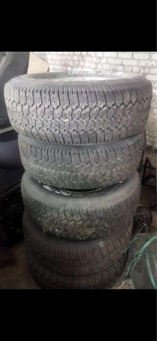 Комлект шины  р 15 патрол