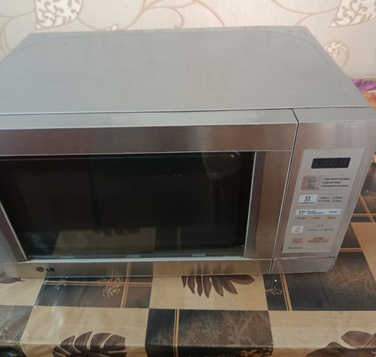 Продаю микроволновку рабочем состоянии