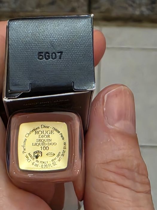 Течно червило Dior sequin
