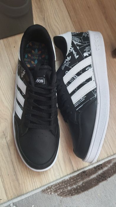 Мъжки маратонки кецове Adidas 43 и 44 номер