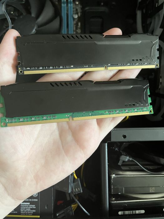 Продам ОЗУ DDR 3 2х8