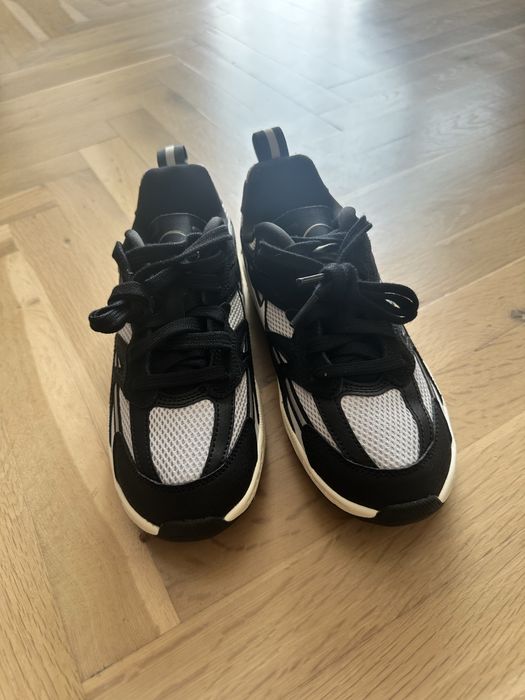 Маратонки Nike 36,5