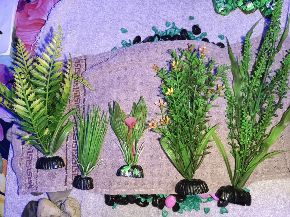 Продам декорации для аквариума