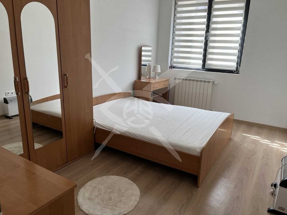 Дава се под наем Двустаен апартамент в София, Витоша - 64 кв.м за 588.03 € - Снимка #3