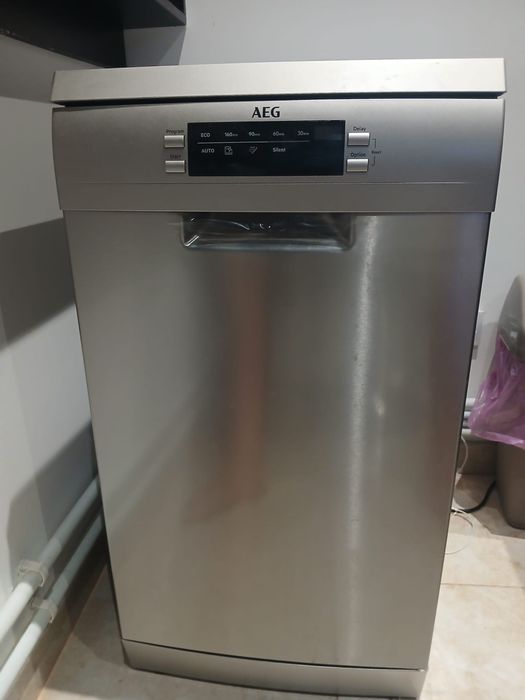 Masina de spalat vase ,noua,sigilata