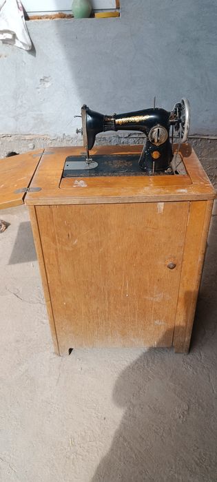 Тикув машинаси Швейная машина