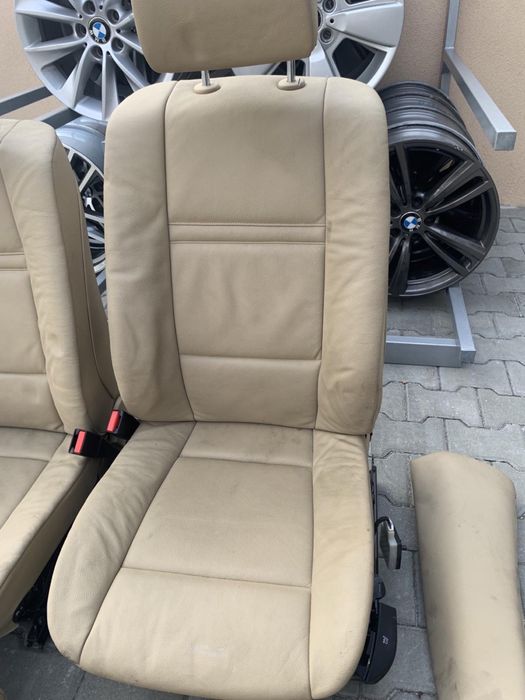Кожен салон за BMW X 5/ e70 / електрически бежов цвят перфектен