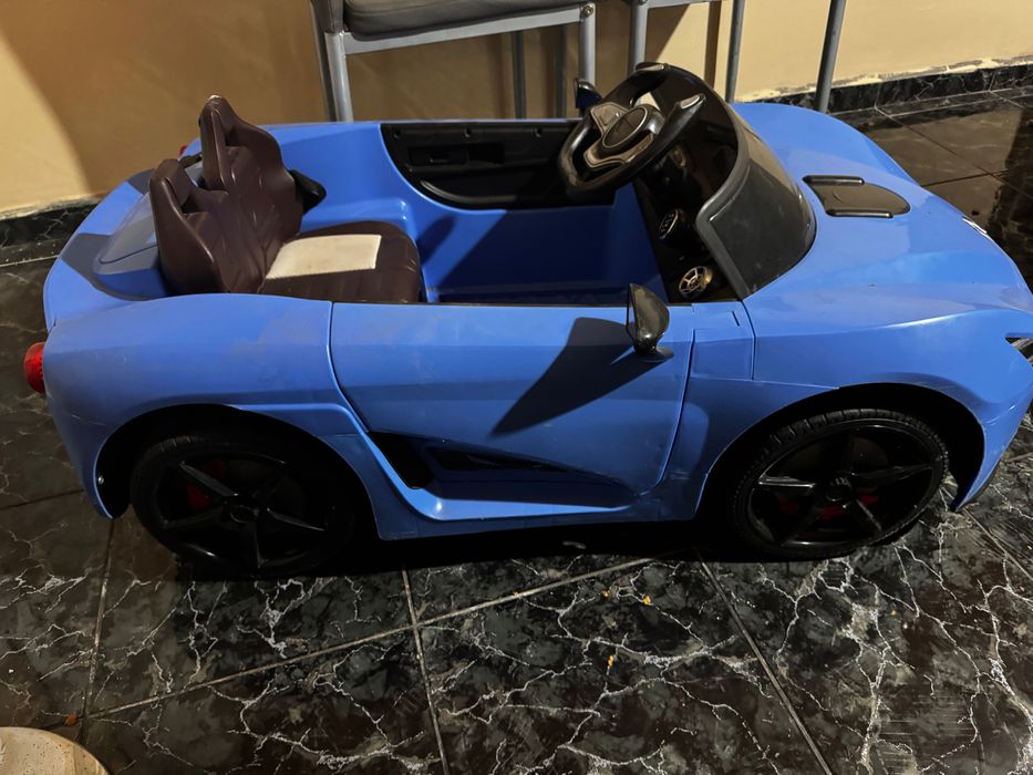 Акомолаторна кола