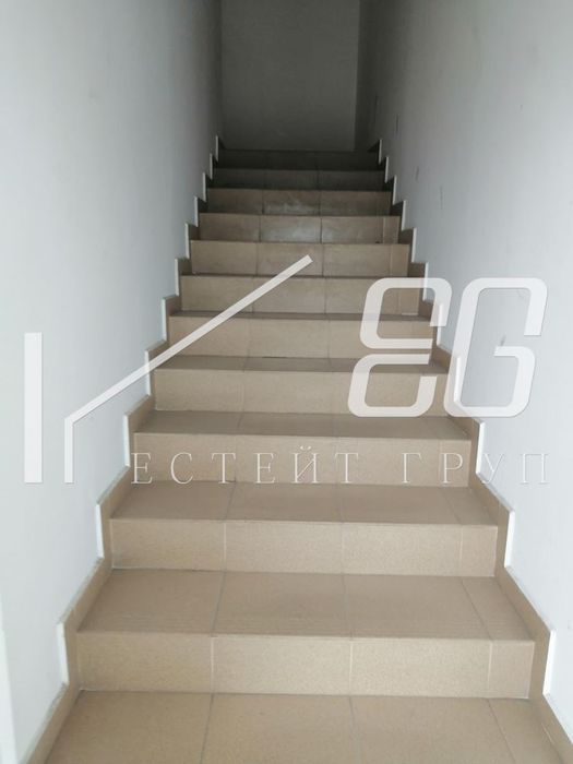 Дава се под наем Офис в Варна, Кайсиева градина - 420 кв.м за 2142 € - Снимка #6