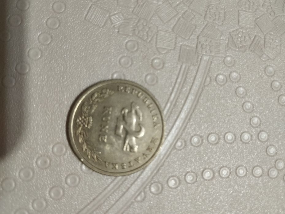 Стари български монети