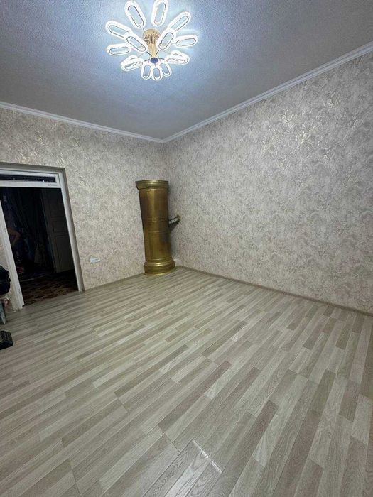 130квдан иборат 2хонали квартира сотилади