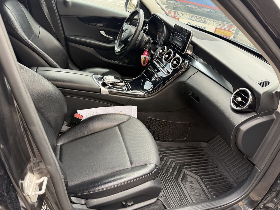 Mercedes C class w205