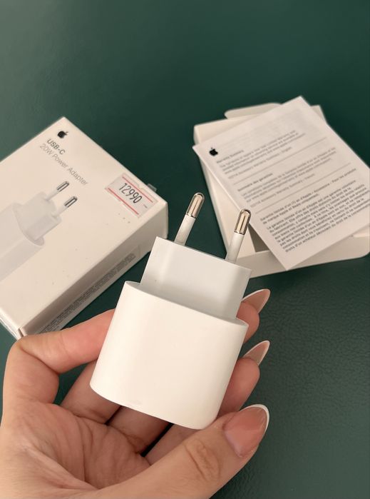 Оригинальный Apple USB-C 20W Power Адаптер
