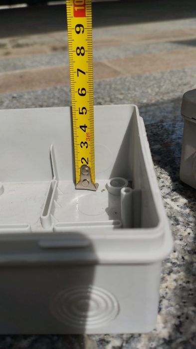 Распредкоробки квадратные 100х100