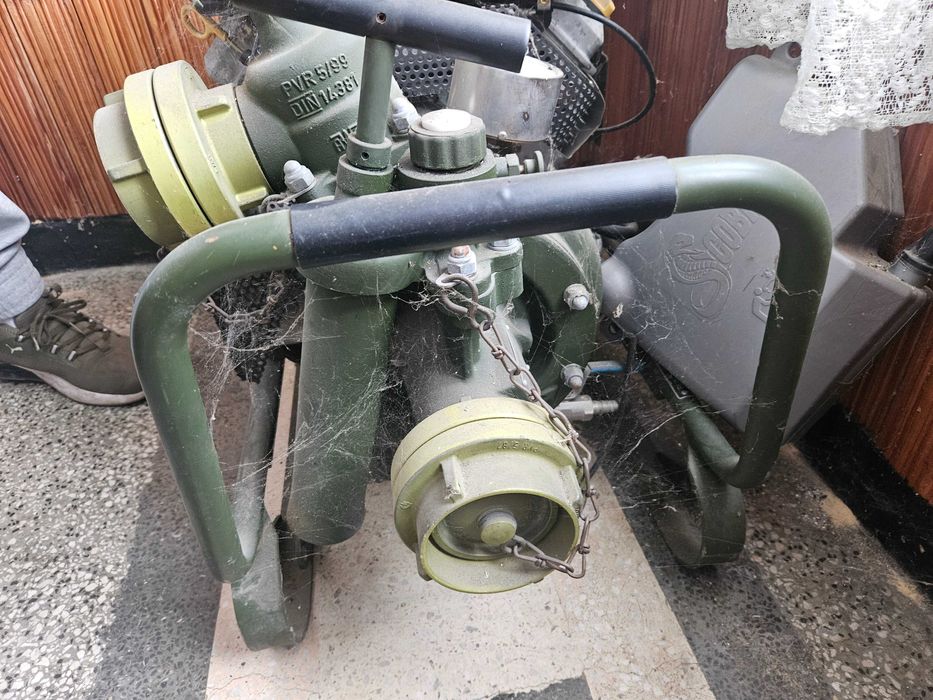 Продава се помпа за вода