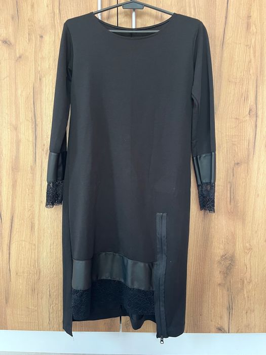 Черна рокля, размер M