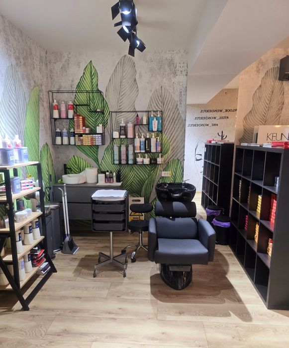 Salon de infrumusetare complet echipat
