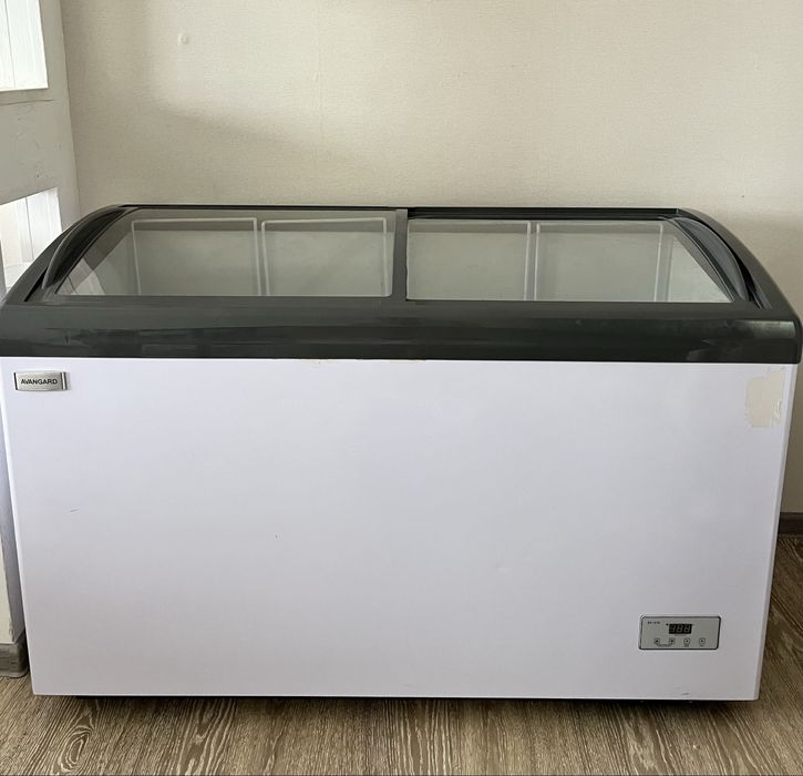 Морозильник витринный. AVANGARD
