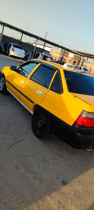 Нексия 1.  1,5 донс мотор килиш керак