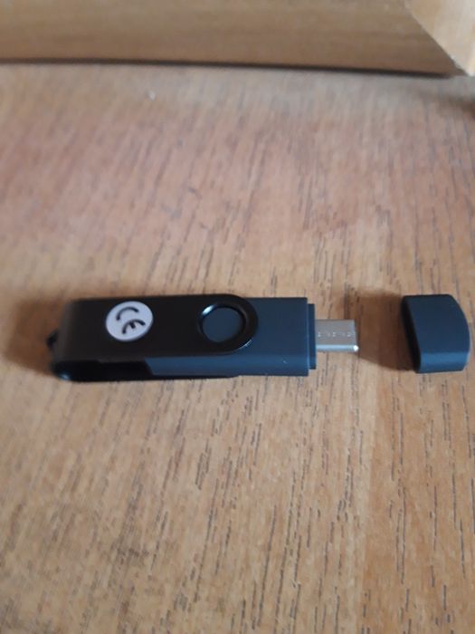 Флешка 128 гб срочно