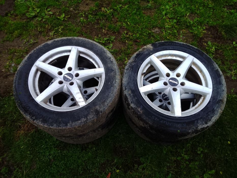 Roți  jante cu cauciucuri 235/55 R17