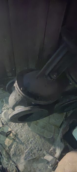 Задвижка чугуная