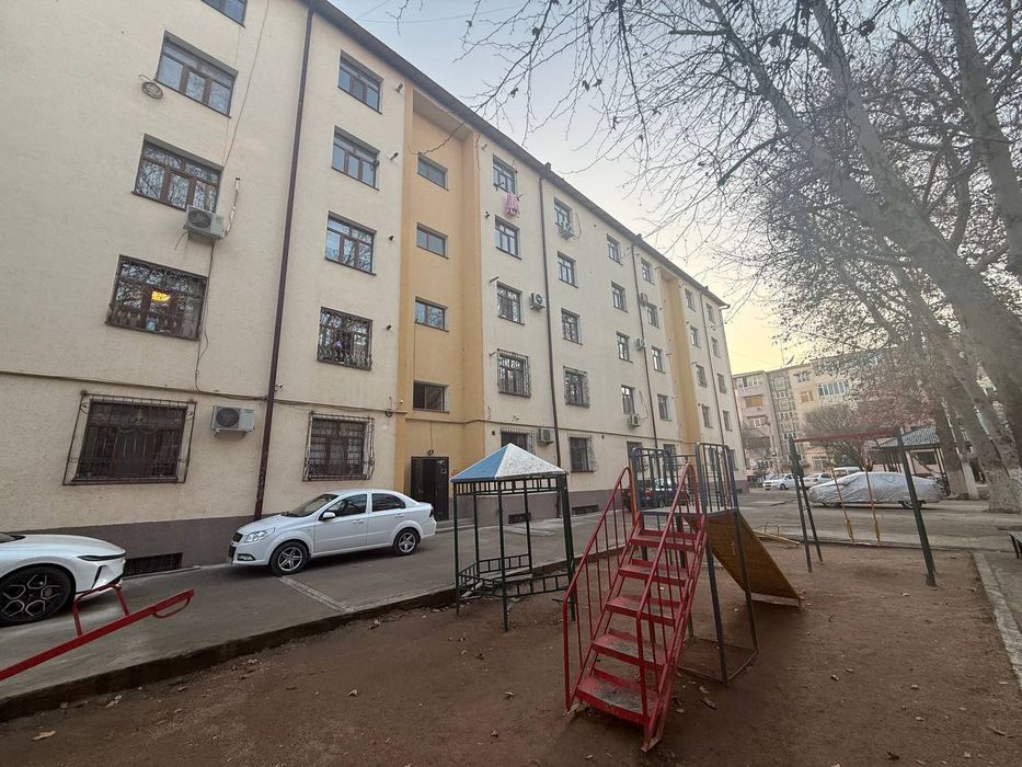 Sogdianada uy sotiladi 3x xonali!