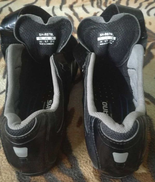 Продавам Велосипедни Обувки за Колоездачи Road Bike Shoes SHIMANO SH-R078L