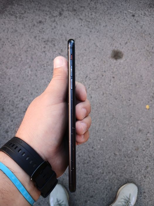 Продам Iphone 7 plus 128гб