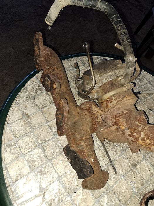 Diverse piese de motor Mazda b2500 preț negociabil