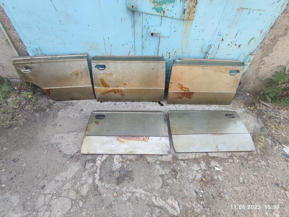 Продам облицовку дверей ваз2101