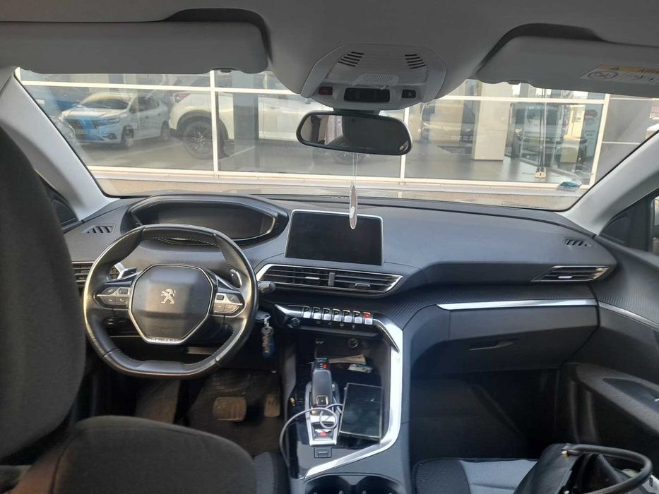 Peugeot 3008/2020/1.5 dCi