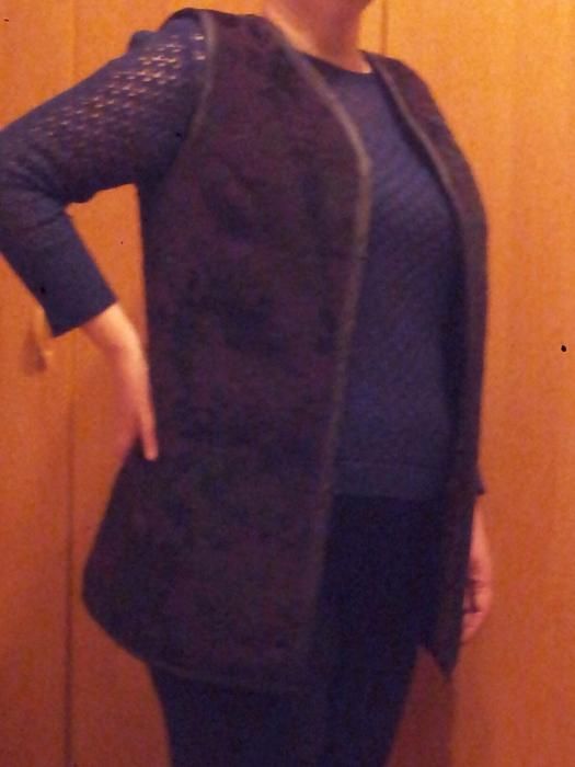 продам безрукавку из цигейки