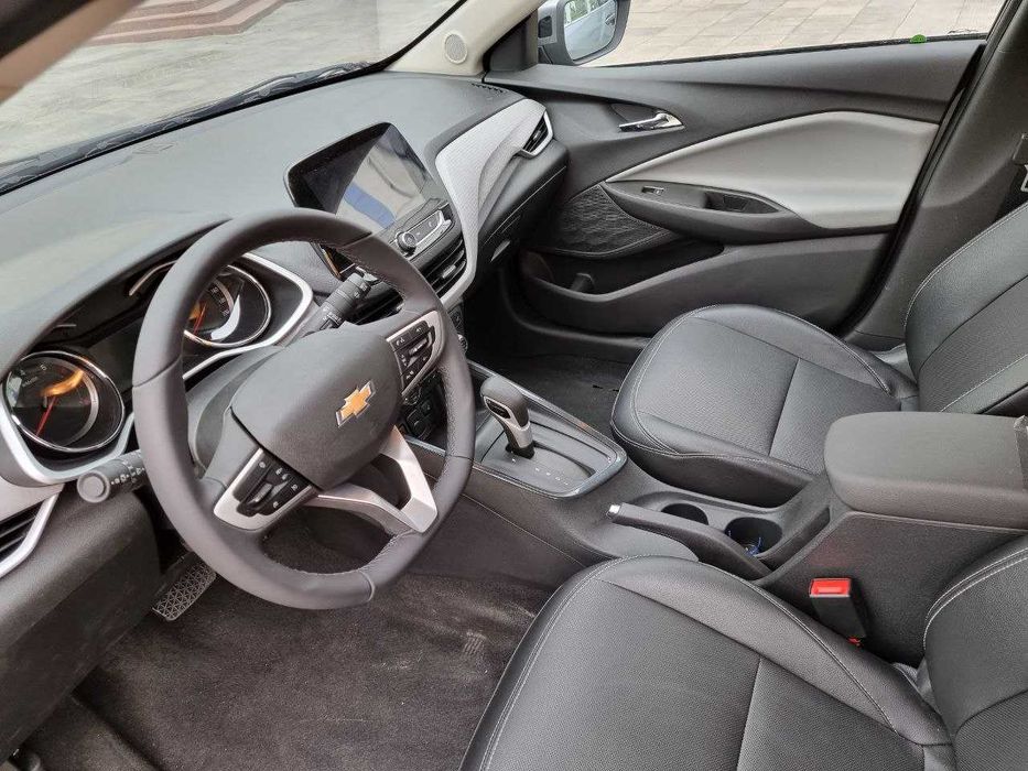 Chevrolet Onix Premier 2 turbo 1.2 dvigatel ( Full Pozitsiyasi 6)